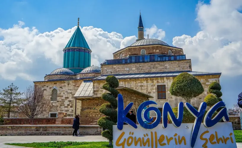 تور قونیه هوایی و زمینی از تهران و تبریز ویژه ستاره شرق آذرگشت