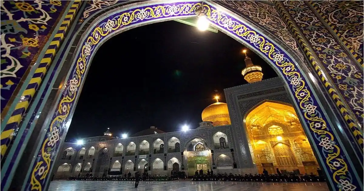 تور مشهد از تبریز با قطار ستاره شرق آذرگشت